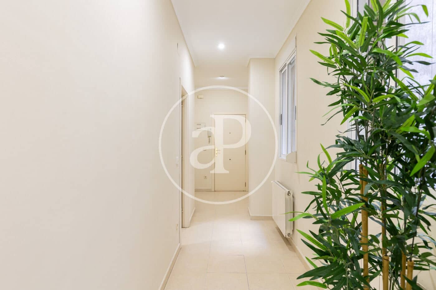 2 camera da letto Appartamento da affittare in Valencia citta - 1.700 € (Rif: 10049409)