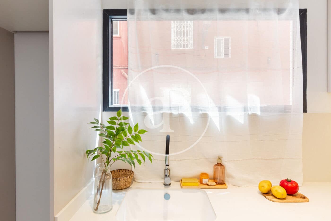 3 slaapkamer Appartement te koop in Valencia stad - € 240.000 (Ref: 10055419)