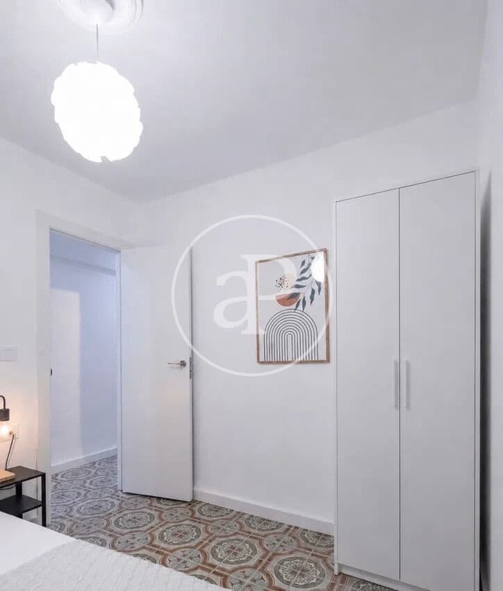 3 sovrum Lägenhet att hyra i Valencia stad - 1 700 € (Ref: 10055421)
