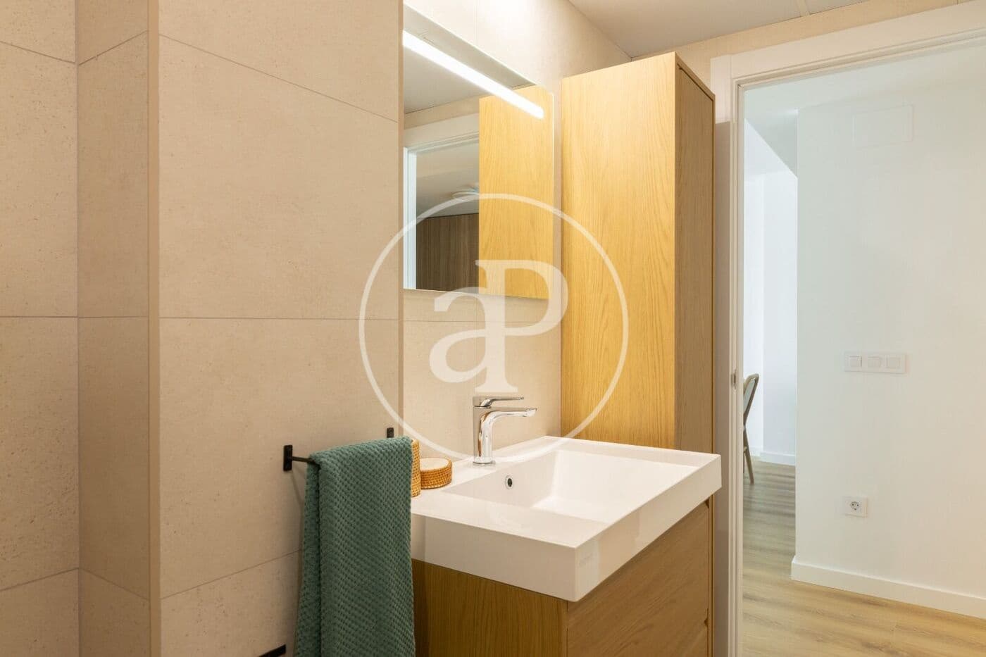 3 bedroom Apartment for rent in Valencia city - € 2,250 (Ref: 10059245)