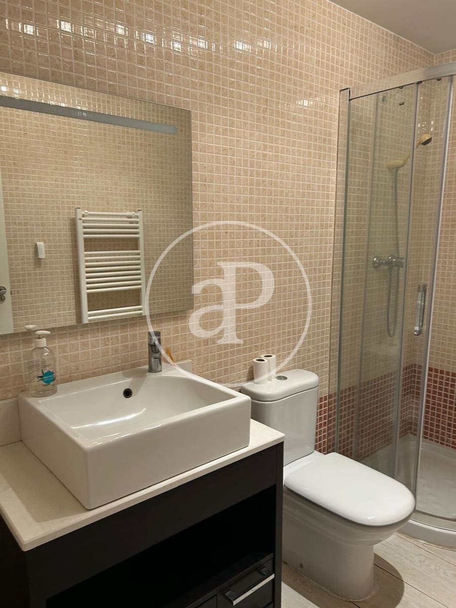 Apartamento de 4 habitaciones en Riba-roja de Túria en alquiler con piscina garaje - 2.700 € (Ref: 10062095)
