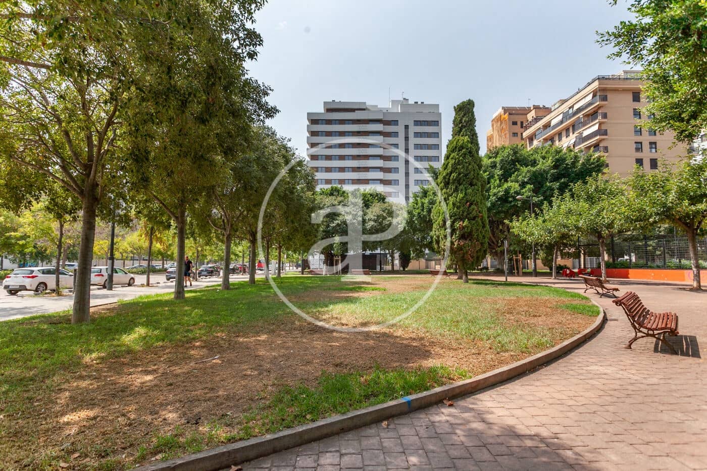 4 bedroom Penthouse for sale in Valencia city with pool garage - € 900,000 (Ref: 10062098)
