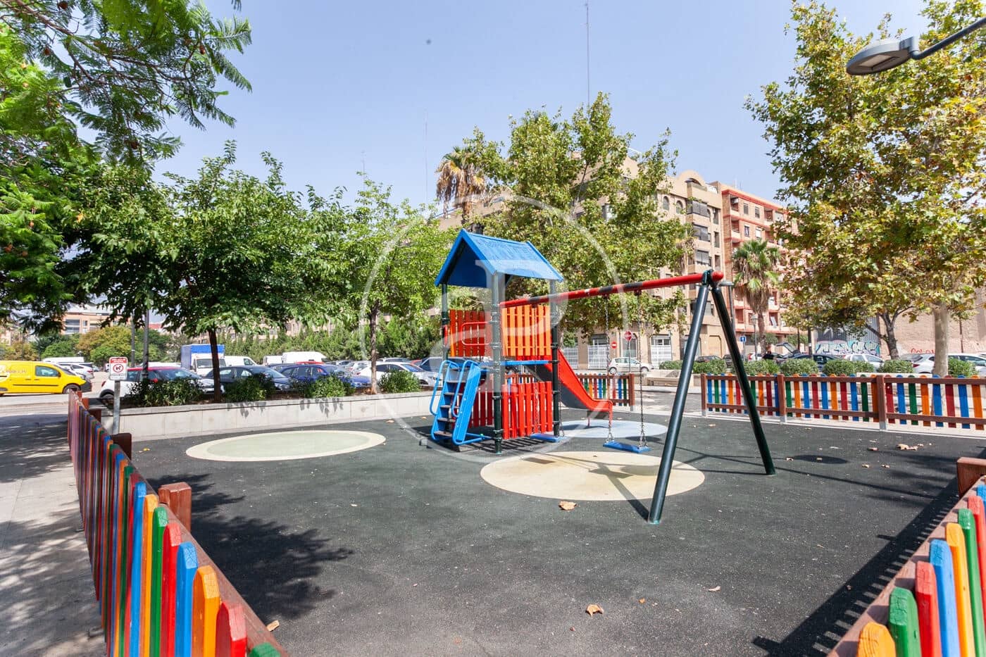 4 bedroom Penthouse for sale in Valencia city with pool garage - € 900,000 (Ref: 10062098)