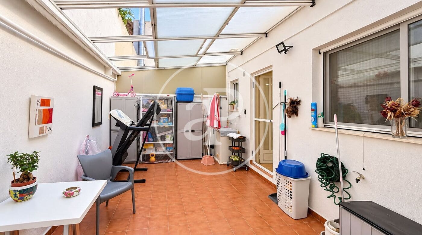 4 makuuhuone Huvila myytävänä paikassa Vilamarxant / Villamarchante - 315 000 € (Ref: 10064595)