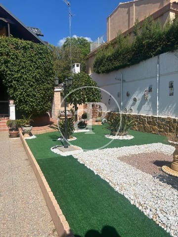 4 soverom Leilighet til leie i La Cañada, Paterna med garasje - € 2 200 (Ref: 10075587)