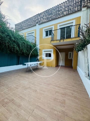 4 makuuhuone Huvila myytävänä paikassa Chiva mukana uima-altaan - 359 000 € (Ref: 10075588)