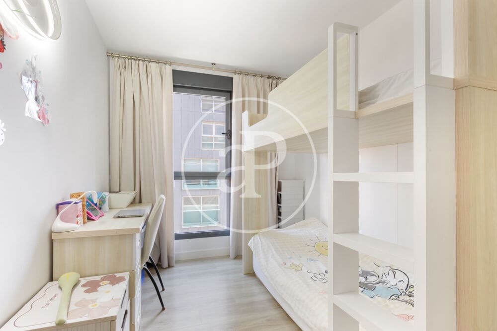 3 makuuhuone Huoneisto myytävänä paikassa Valencia kaupunki mukana uima-altaan - 778 000 € (Ref: 10075589)