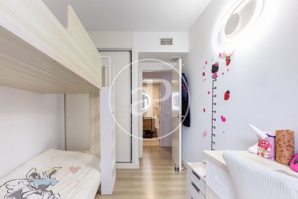 3 makuuhuone Huoneisto myytävänä paikassa Valencia kaupunki mukana uima-altaan - 778 000 € (Ref: 10075589)