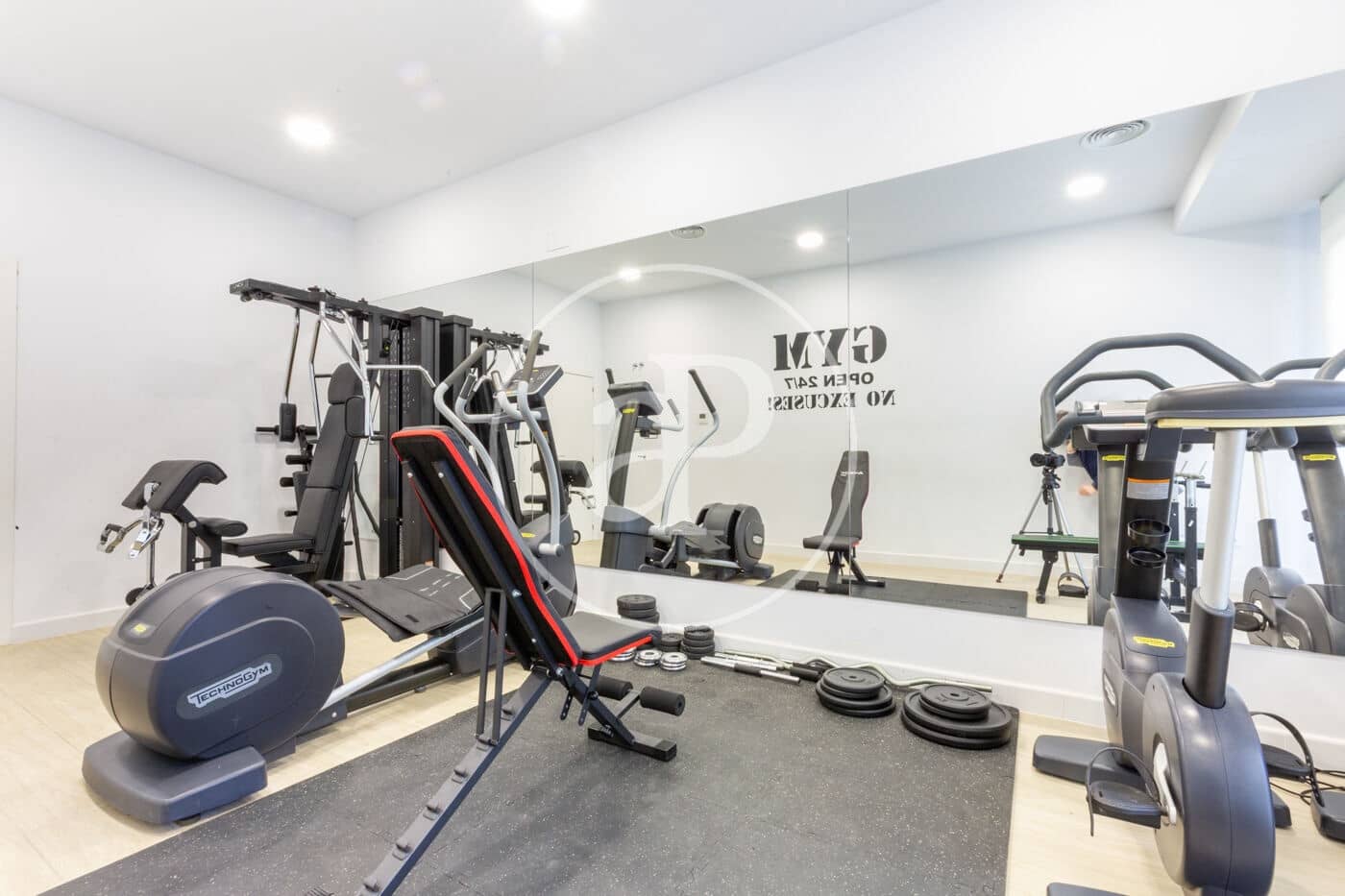 3 makuuhuone Huoneisto myytävänä paikassa Valencia kaupunki mukana uima-altaan - 778 000 € (Ref: 10075589)