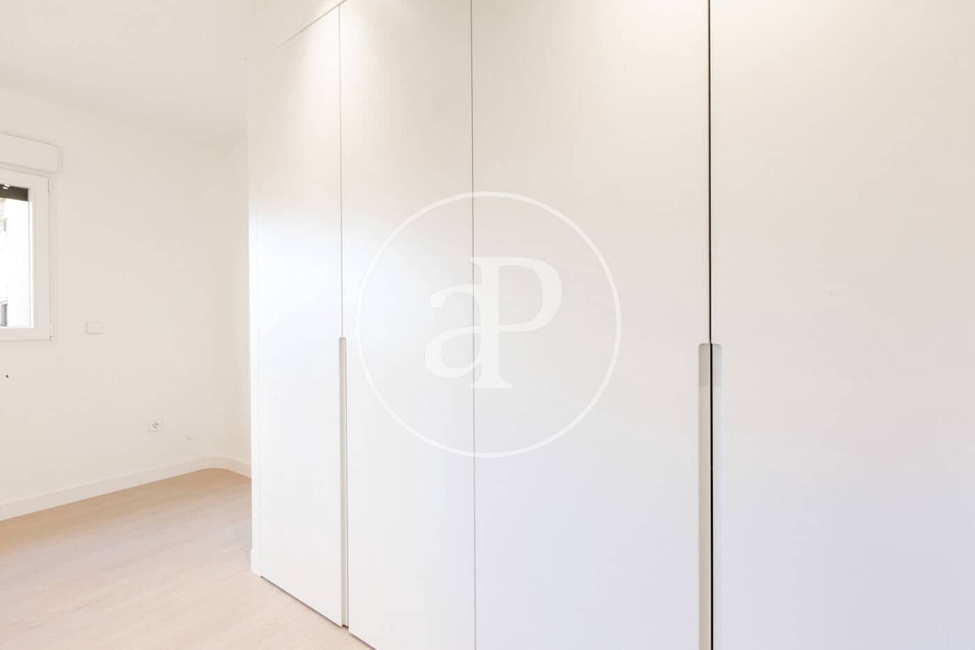 3 bedroom Apartment for sale in Valencia city - € 570,000 (Ref: 10078199)