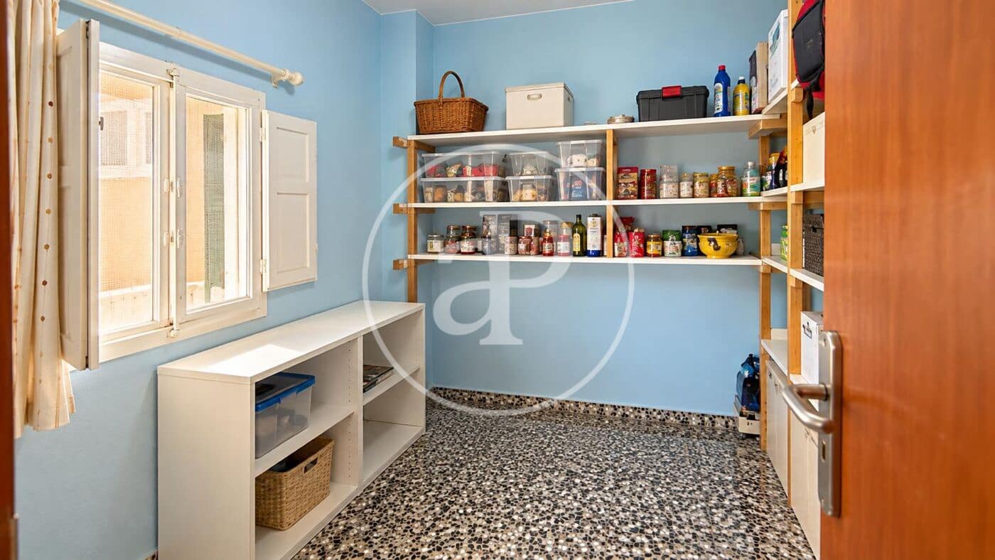 4 quarto Moradia para venda em Pedralba - 290 000 € (Ref: 10078200)