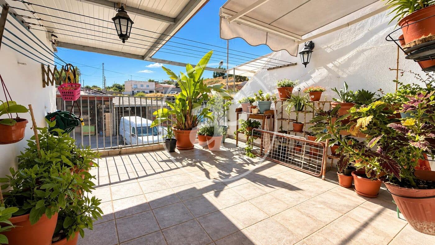 4 quarto Moradia para venda em Pedralba - 290 000 € (Ref: 10078200)