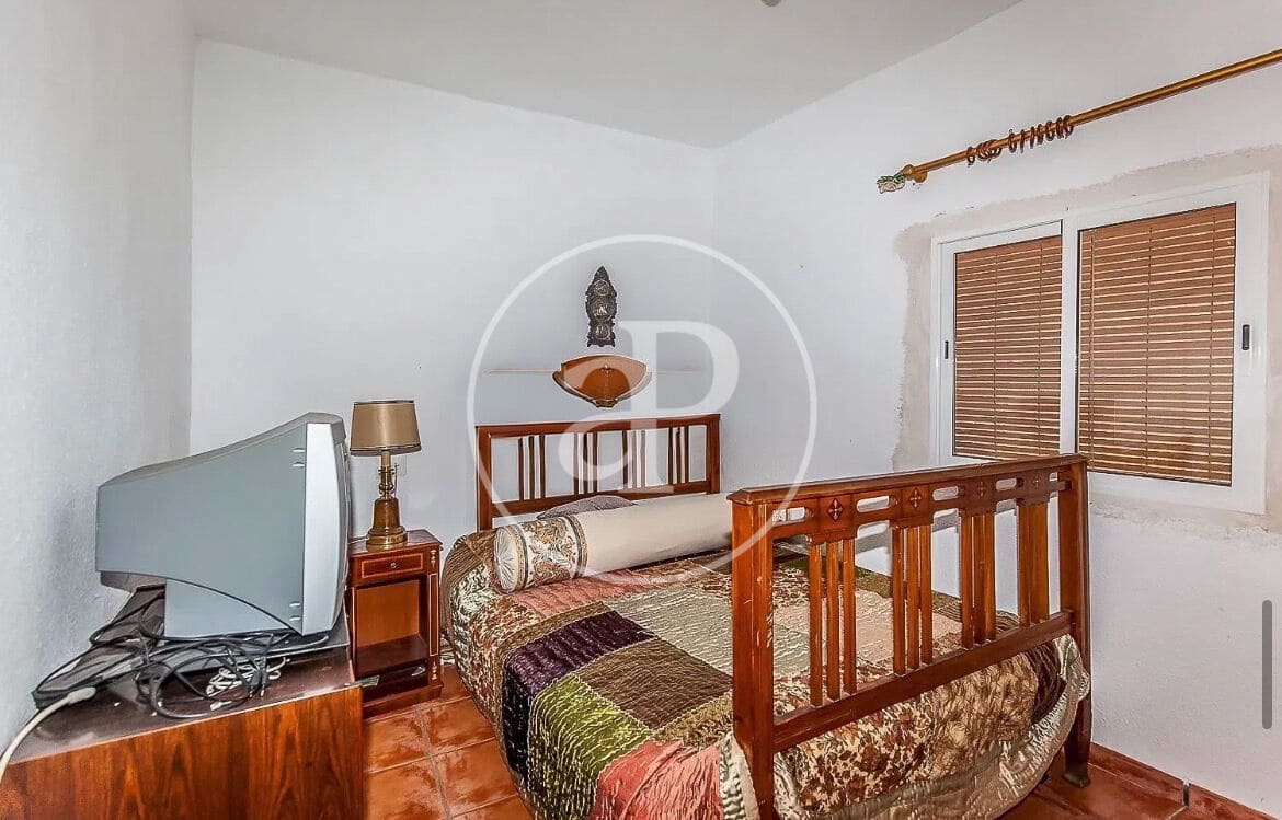 7 makuuhuone Huvila myytävänä paikassa Vilamarxant / Villamarchante mukana uima-altaan - 499 000 € (Ref: 10081103)