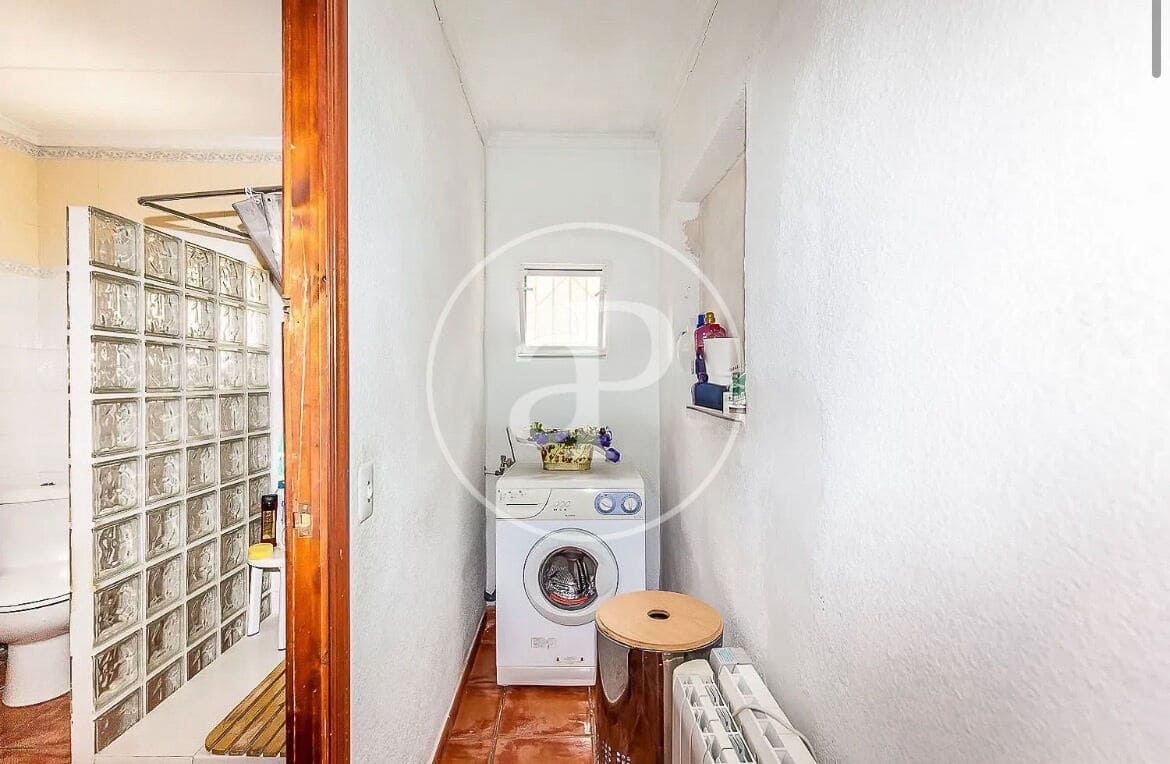 7 makuuhuone Huvila myytävänä paikassa Vilamarxant / Villamarchante mukana uima-altaan - 499 000 € (Ref: 10081103)