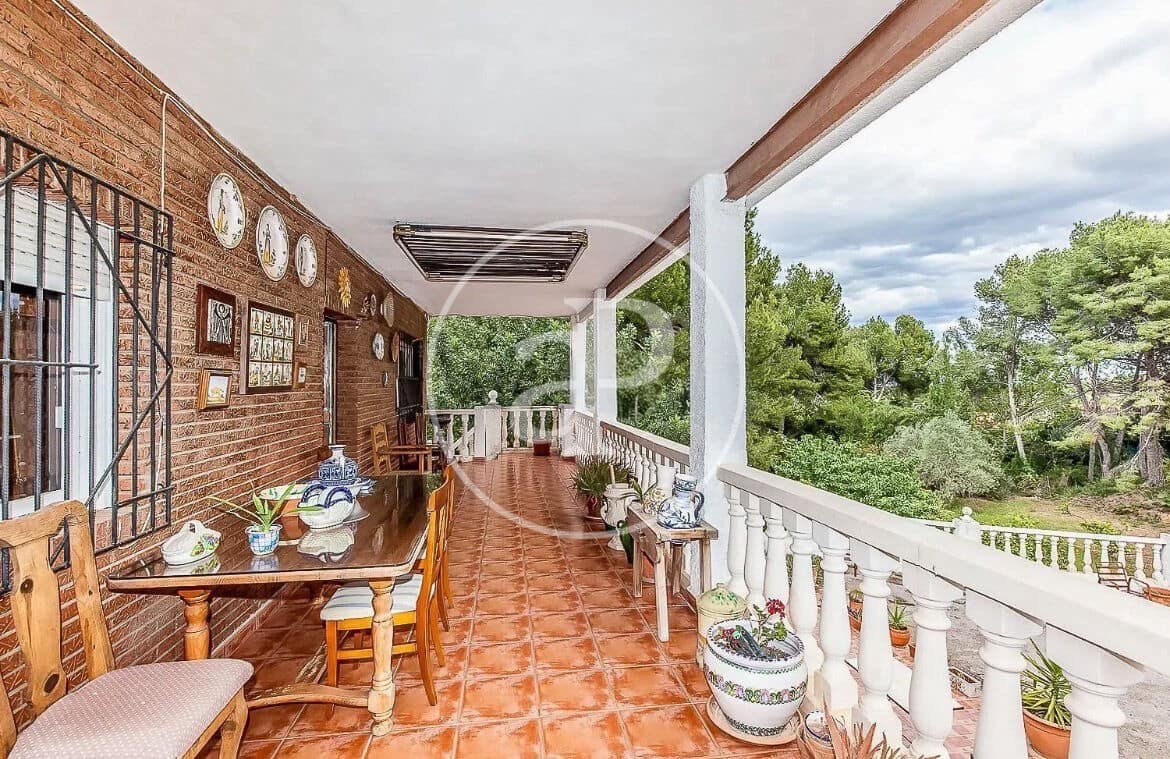 7 makuuhuone Huvila myytävänä paikassa Vilamarxant / Villamarchante mukana uima-altaan - 499 000 € (Ref: 10081103)