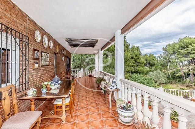 7 makuuhuone Huvila myytävänä paikassa Vilamarxant / Villamarchante mukana uima-altaan - 499 000 € (Ref: 10081103)
