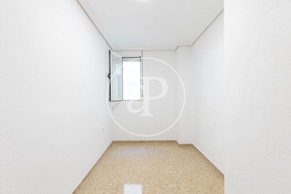 3 bedroom Apartment for sale in Valencia city with garage - € 375,000 (Ref: 10081104)