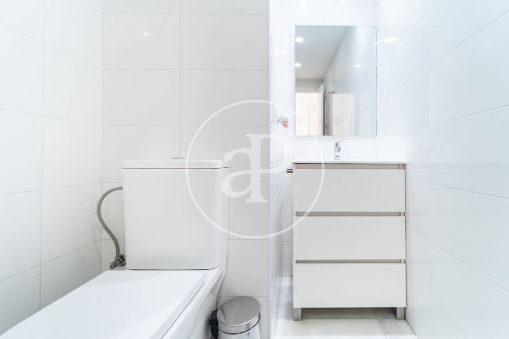 2 Zimmer Apartment zu verkaufen in Benidorm mit Pool - 265.000 € (Ref: 10081105)