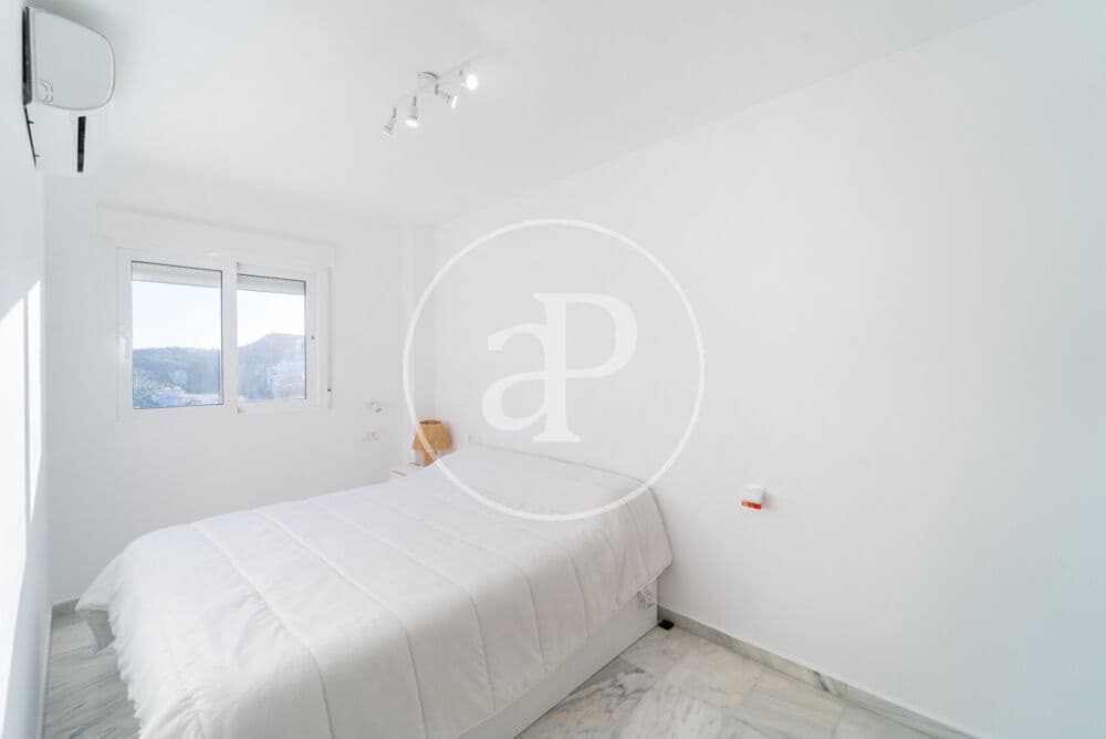 2 Zimmer Apartment zu verkaufen in Benidorm mit Pool - 265.000 € (Ref: 10081105)