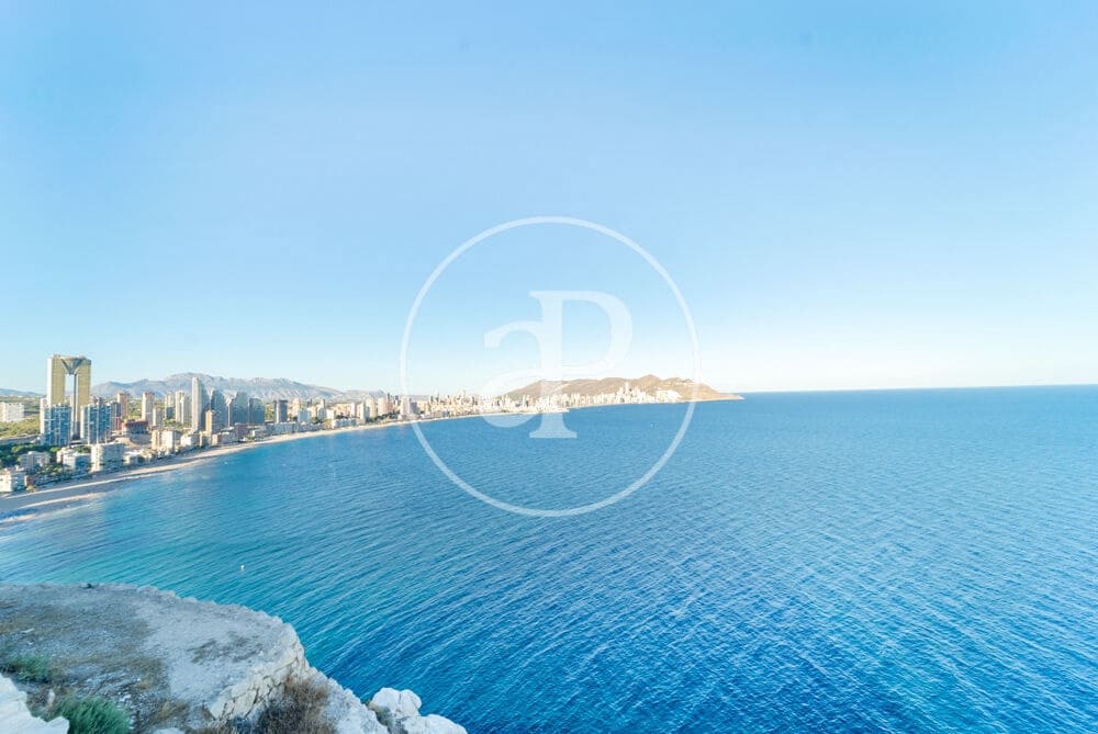 2 Zimmer Apartment zu verkaufen in Benidorm mit Pool - 265.000 € (Ref: 10081105)