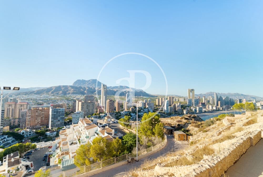 2 Zimmer Apartment zu verkaufen in Benidorm mit Pool - 265.000 € (Ref: 10081105)