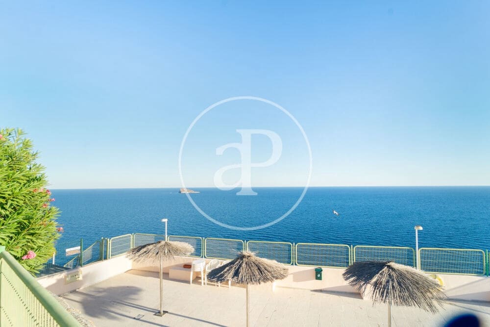 2 Zimmer Apartment zu verkaufen in Benidorm mit Pool - 265.000 € (Ref: 10081105)
