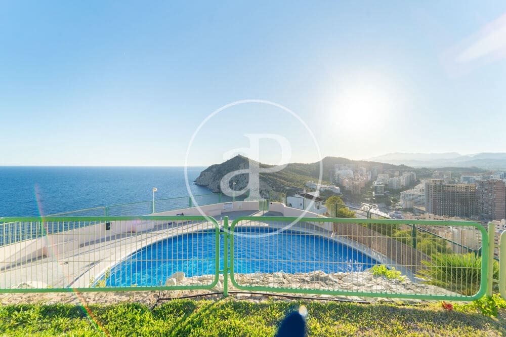 2 Zimmer Apartment zu verkaufen in Benidorm mit Pool - 265.000 € (Ref: 10081105)