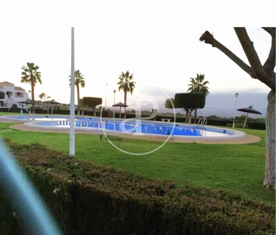 2 soverom Leilighet til leie i Arenales del Sol med svømmebasseng - € 950 (Ref: 10086085)