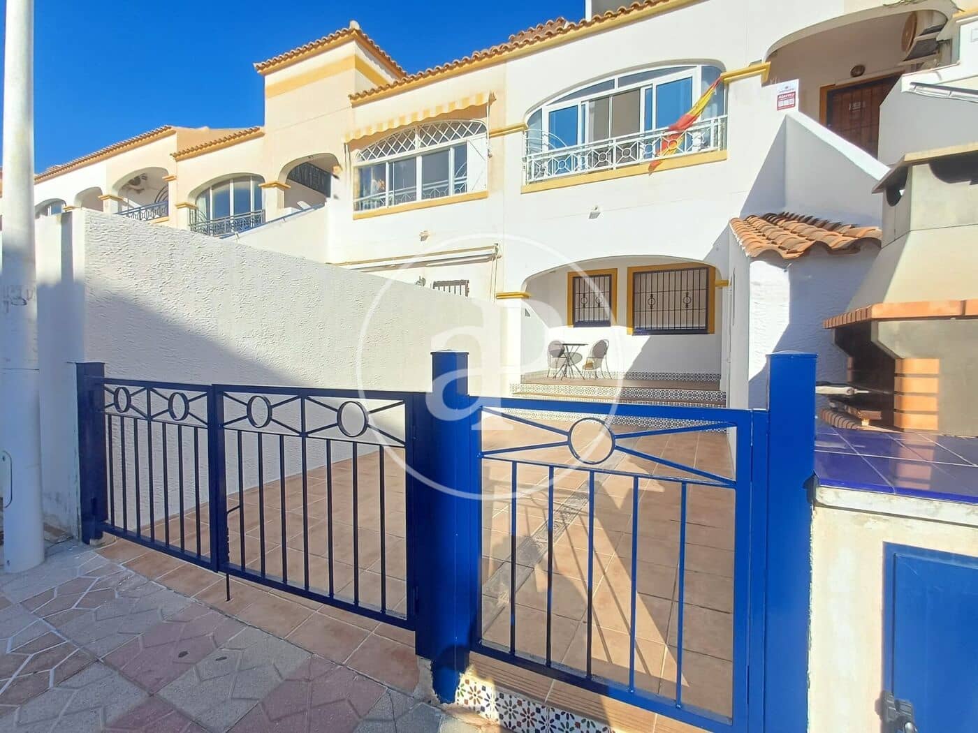 2 soverom Leilighet til leie i Arenales del Sol med svømmebasseng - € 950 (Ref: 10086085)
