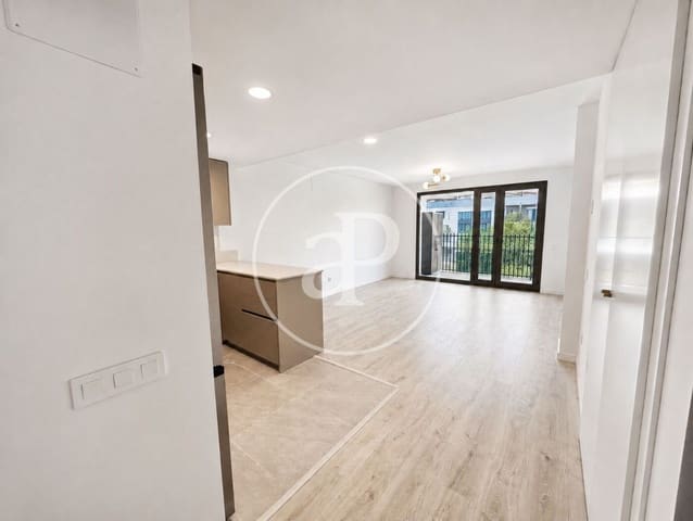Apartamento de 2 habitaciones en La Fonteta S.lluis, València ciudad en venta con piscina - 375.000 € (Ref: 10086087)