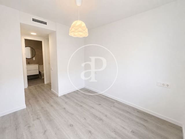 Apartamento de 2 habitaciones en La Fonteta S.lluis, València ciudad en venta con piscina - 375.000 € (Ref: 10086087)