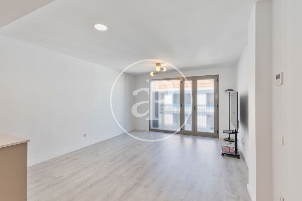 2 bedroom Apartment for sale in Valencia city with pool garage - € 375,000 (Ref: 10086087)