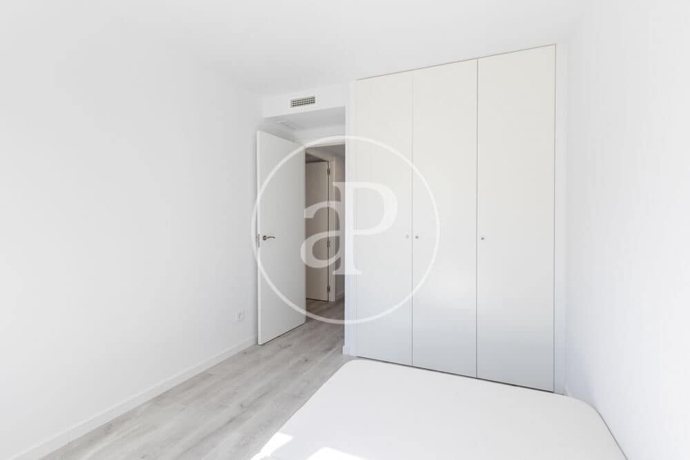 2 bedroom Apartment for sale in Valencia city with pool garage - € 375,000 (Ref: 10086087)