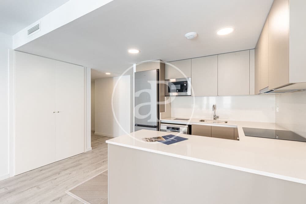 2 bedroom Apartment for sale in Valencia city with pool garage - € 375,000 (Ref: 10086087)