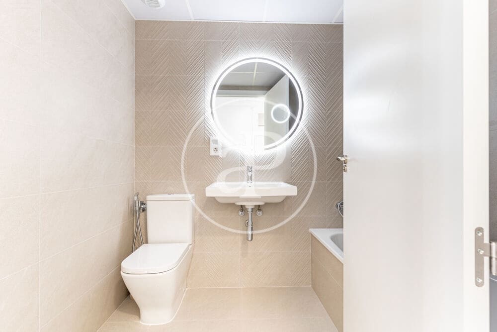 2 bedroom Apartment for sale in Valencia city with pool garage - € 375,000 (Ref: 10086087)