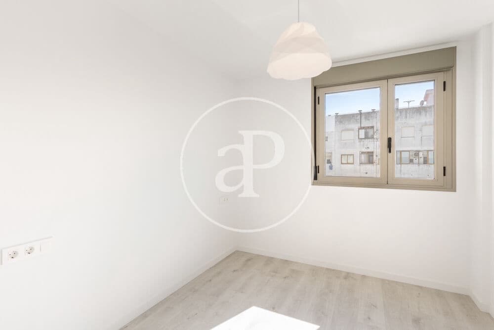 2 bedroom Apartment for sale in Valencia city with pool garage - € 375,000 (Ref: 10086087)