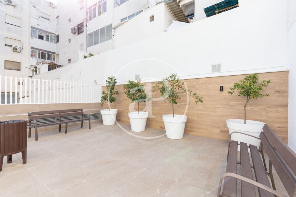 2 bedroom Apartment for sale in Valencia city with pool garage - € 375,000 (Ref: 10086087)