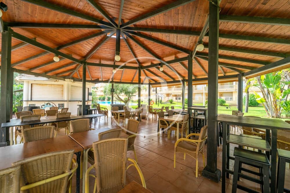 2 Zimmer Apartment zu verkaufen in Denia mit Pool - 450.000 € (Ref: 10086089)