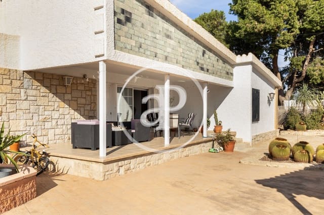 5 slaapkamer Villa te koop in Alicante stad met zwembad - € 559.000 (Ref: 10089582)