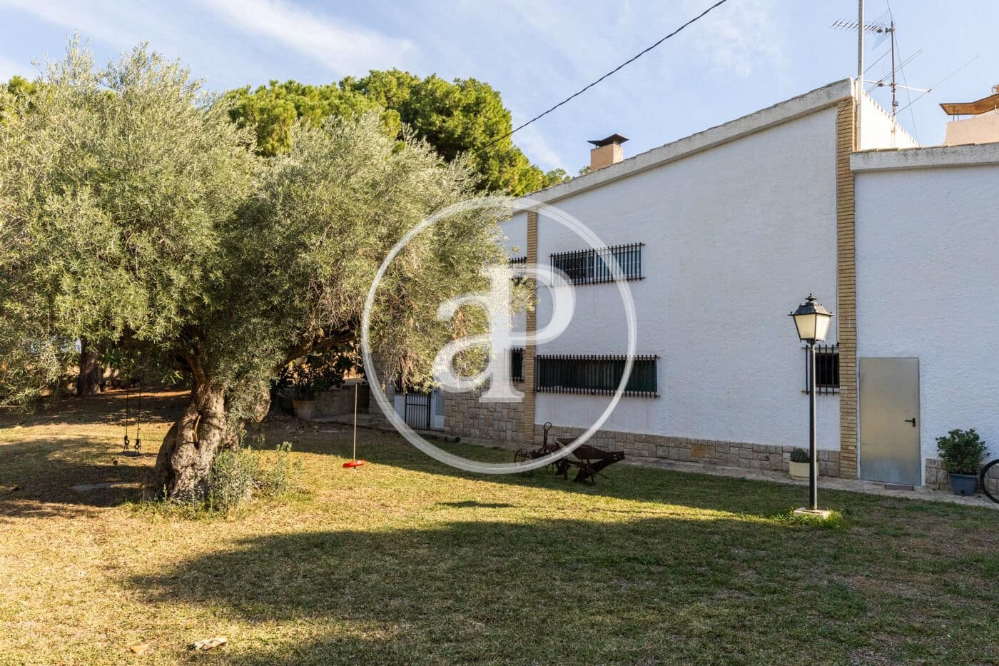 5 slaapkamer Villa te koop in Alicante stad met zwembad - € 559.000 (Ref: 10089582)