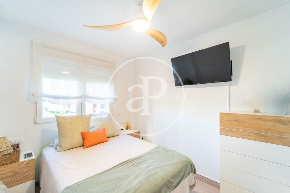 2 quarto Apartamento para venda em Benidorm com piscina - 250 000 € (Ref: 10089583)