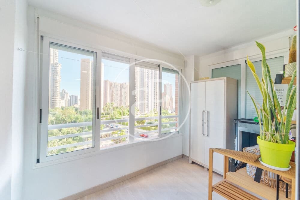 2 quarto Apartamento para venda em Benidorm com piscina - 250 000 € (Ref: 10089583)