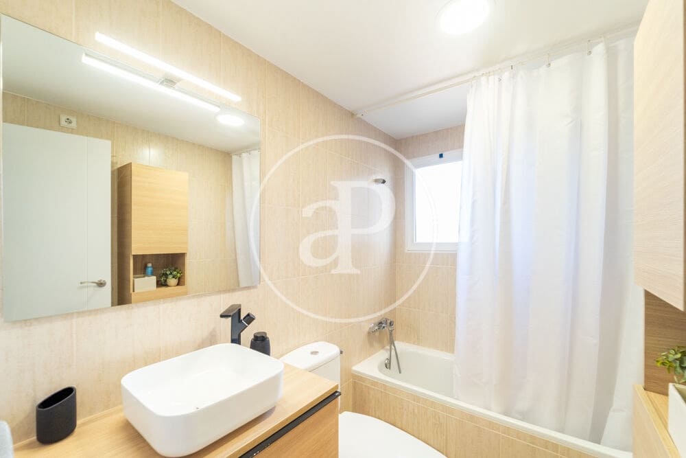 2 quarto Apartamento para venda em Benidorm com piscina - 250 000 € (Ref: 10089583)