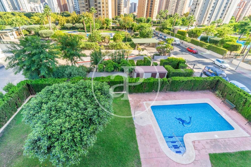 2 quarto Apartamento para venda em Benidorm com piscina - 250 000 € (Ref: 10089583)