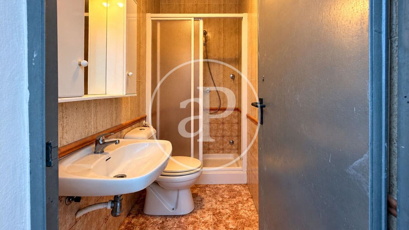 3 makuuhuone Maalaistalo myytävänä paikassa Lliria mukana uima-altaan - 449 000 € (Ref: 10089584)