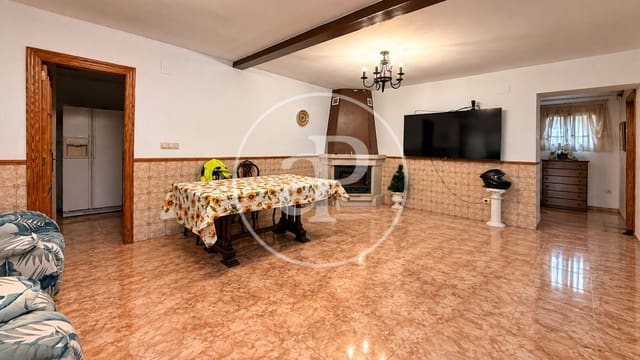 3 makuuhuone Maalaistalo myytävänä paikassa Llíria mukana uima-altaan - 449 000 € (Ref: 10089584)
