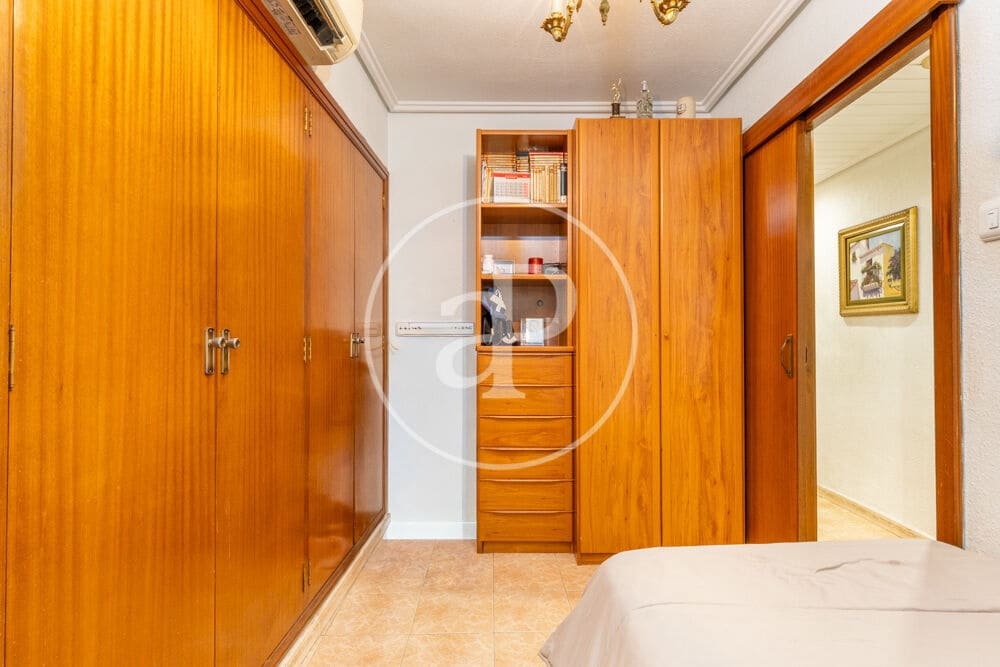 4 soveværelse Lejlighed til salg i Valencia by - € 450.000 (Ref: 10089585)