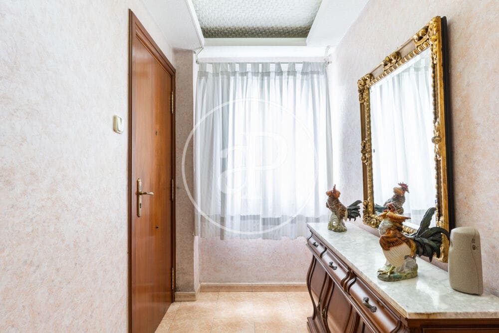 4 soveværelse Lejlighed til salg i Valencia by - € 450.000 (Ref: 10089585)