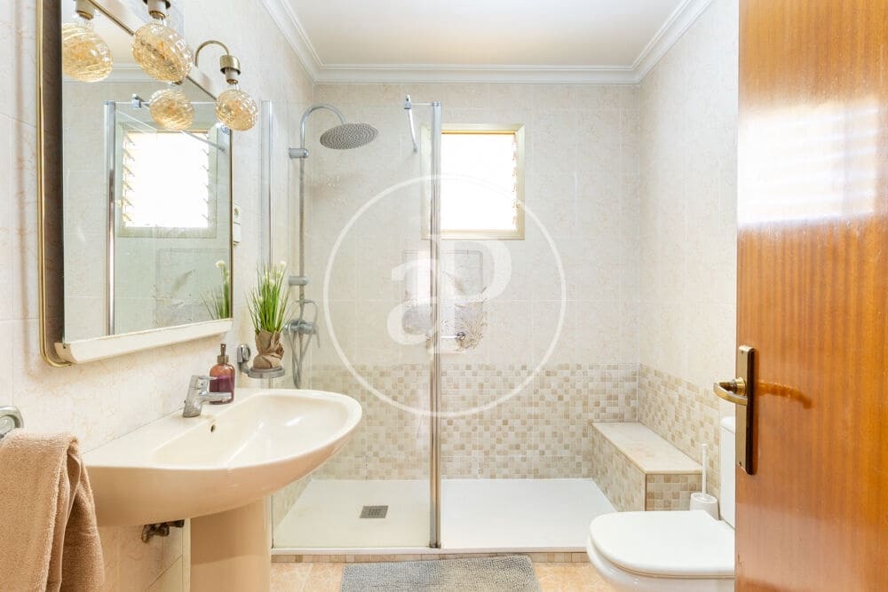 4 soveværelse Lejlighed til salg i Valencia by - € 450.000 (Ref: 10089585)