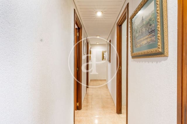 4 soveværelse Lejlighed til salg i Cabanyal-Canyamelar, Valencia by - € 450.000 (Ref: 10089585)